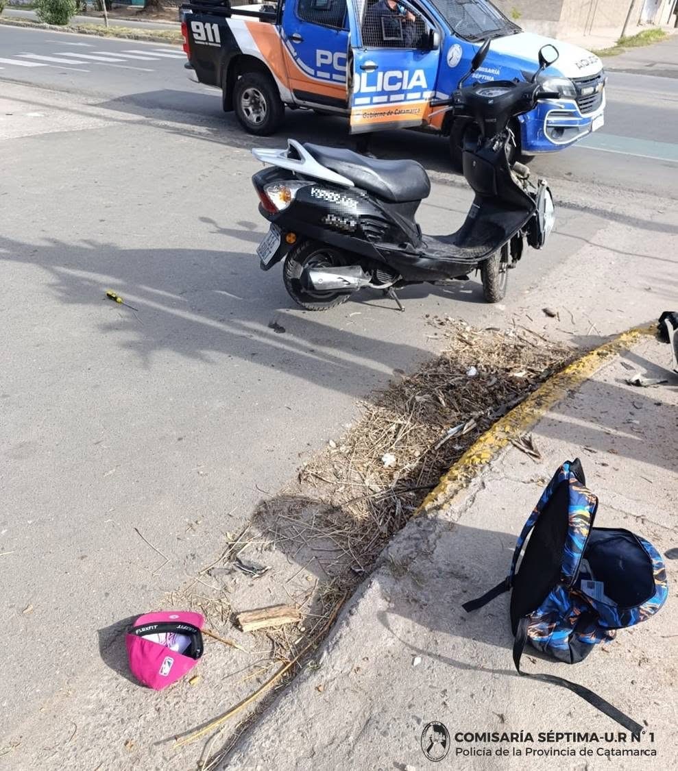🚨 Motociclista herido tras chocar contra un árbol en el norte de la Capital