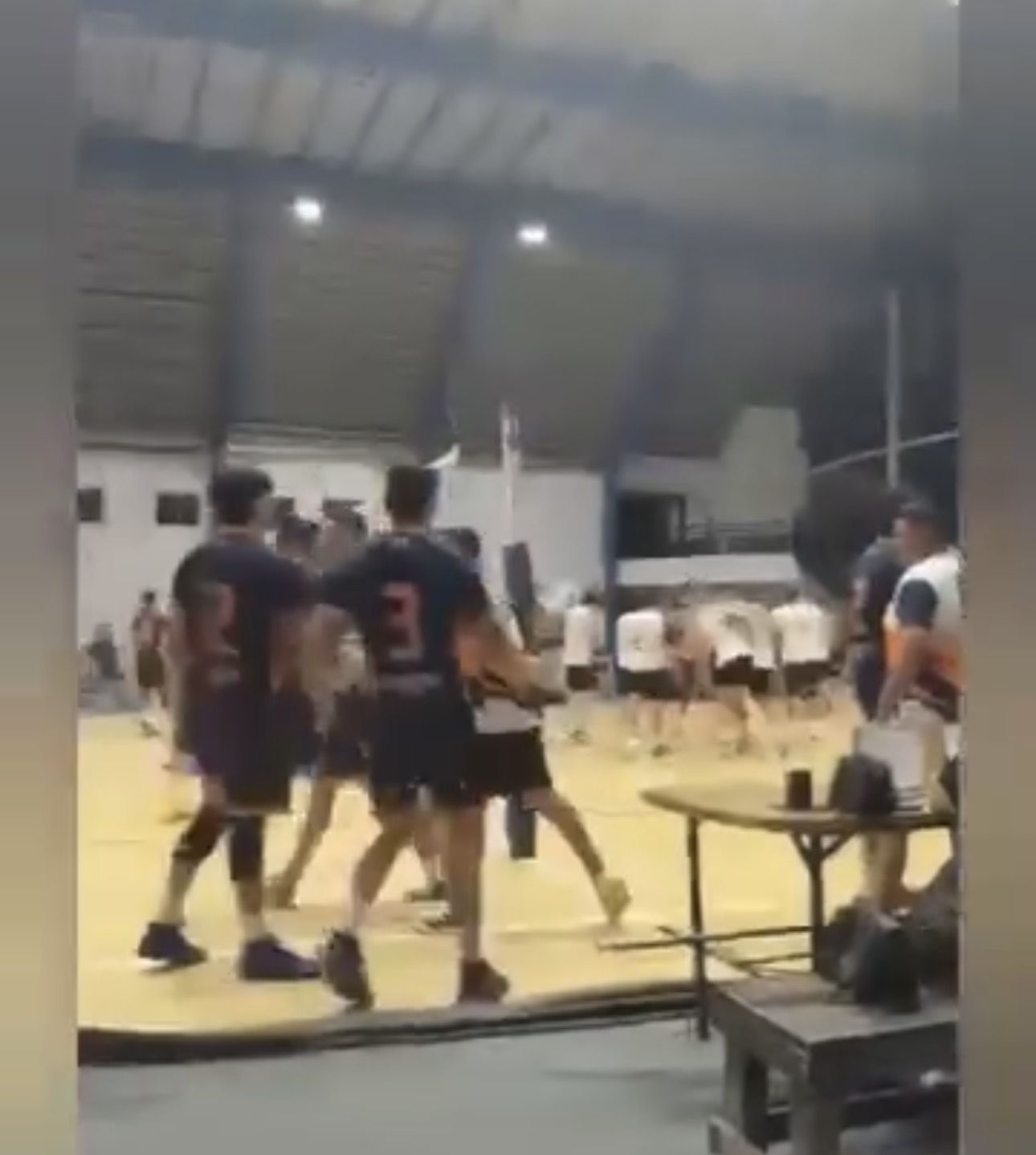 🏐 Tensión en la semifinal del A1 de vóley