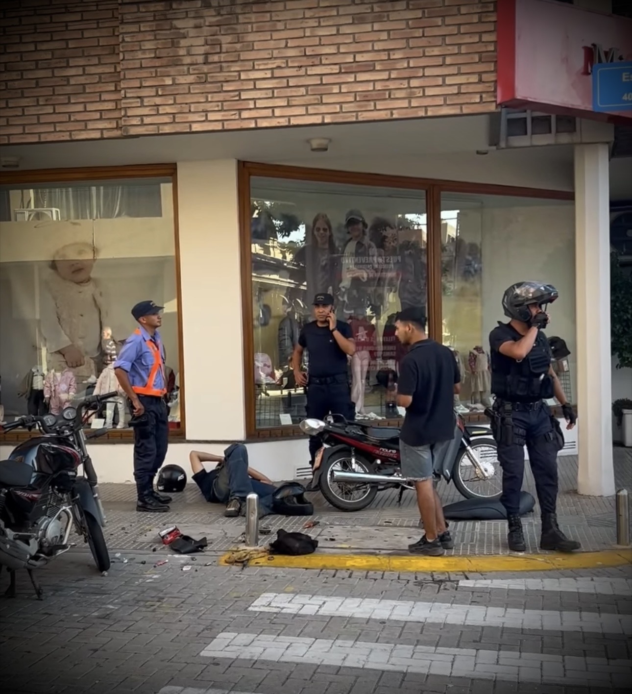 🚨 CHOQUE EN SARMIENTO Y ESQUIÚ